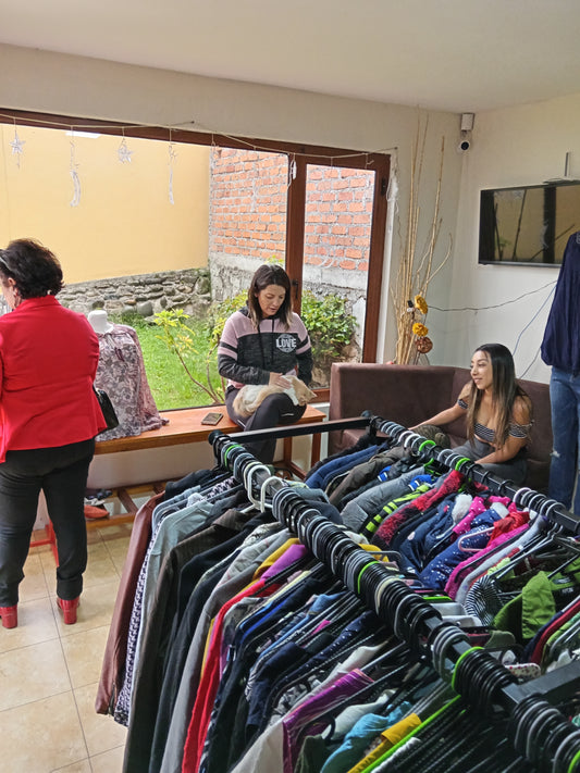 PACAS MIXTAS AMÉRICANA PREMIUM  NUEVA Y MEDIO USO 85% INTACTA GARANTIZADAS