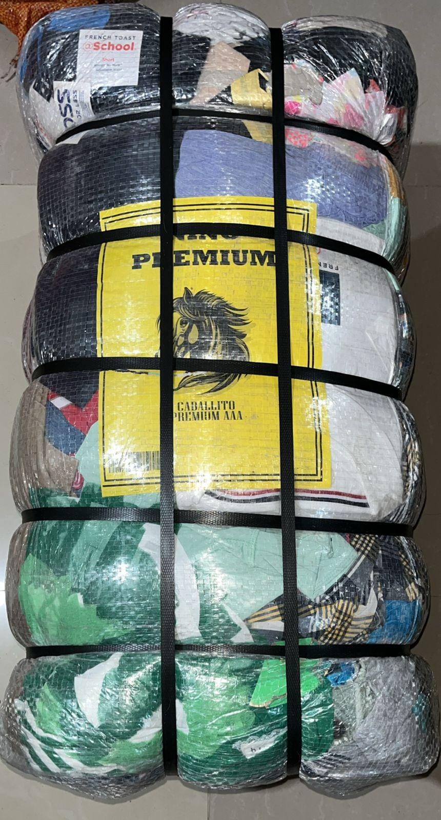 PACA AMERICANA-mixta invierno, Boutique 80% Nueva,(juvenil) Hombre/Mujer