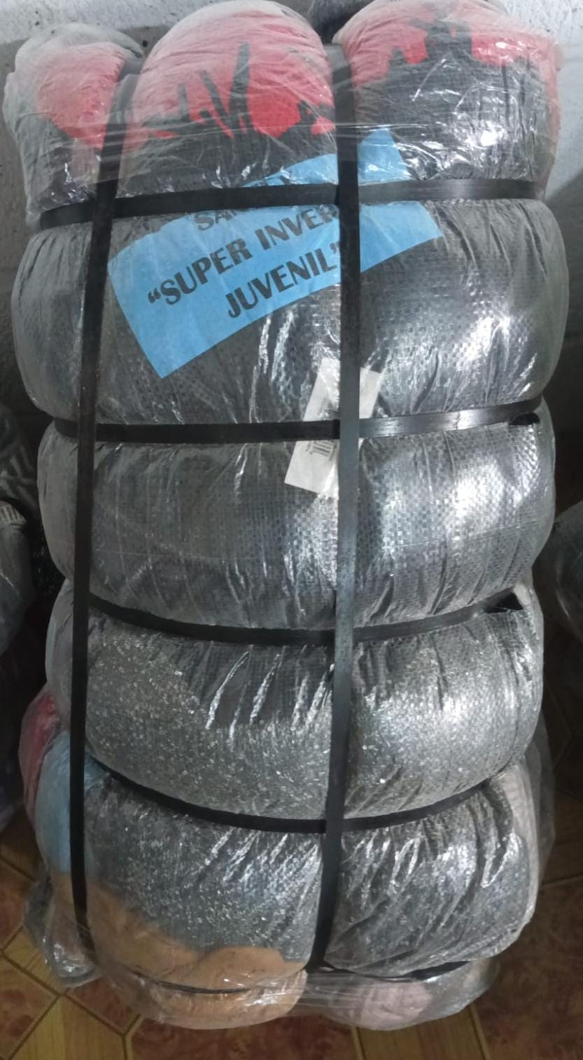 PACA AMERICANA-mixta invierno, Boutique 80% Nueva,(juvenil) Hombre/Mujer